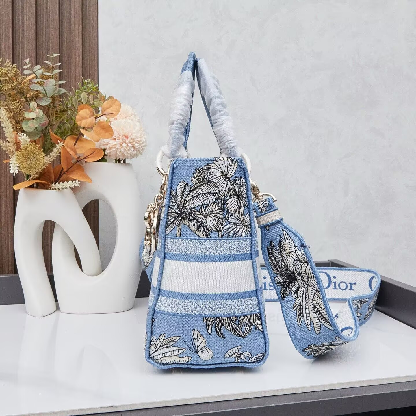 Dior Dioriviera Medium Dior Lady D-Lite Bag 24x20x11cm - Image 4