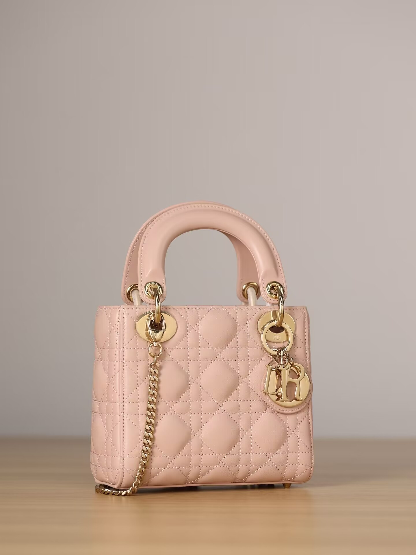 Dior Classic Lady 17*7*15cm - Image 3