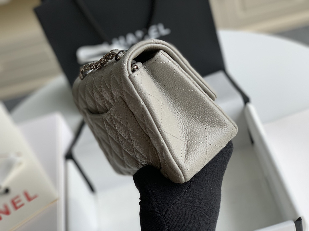 CHANEL mini CF 17cm - Image 7