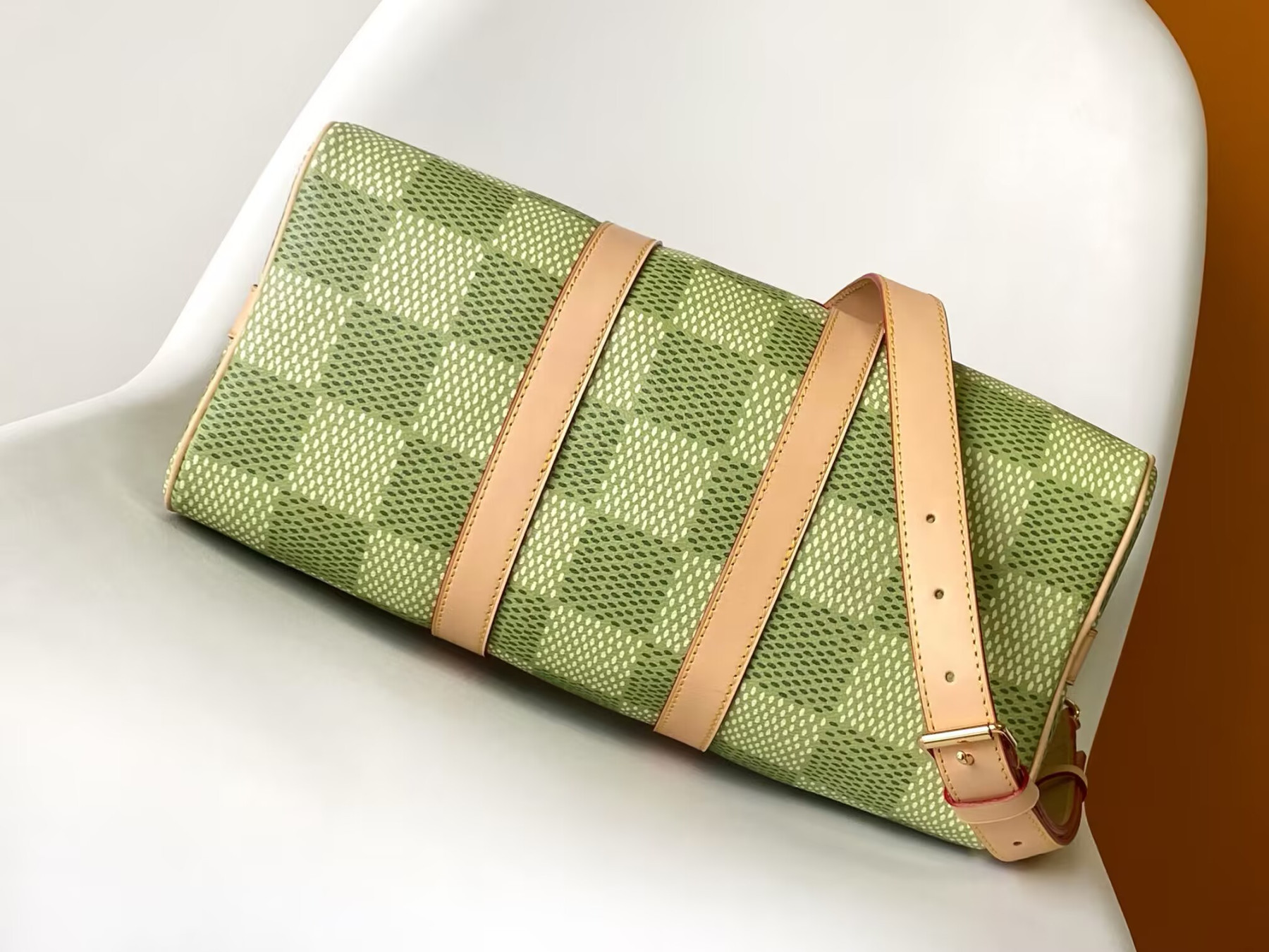 LV Keepall Bandoulière 35 N40671 34x21x16cm - Image 5