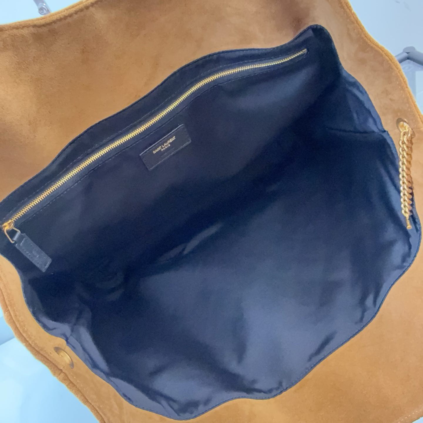 YSL ICARE MAXI SHOPPING BAG IN QUILTED LAMBSKIN (58*43*8cm) - Image 8