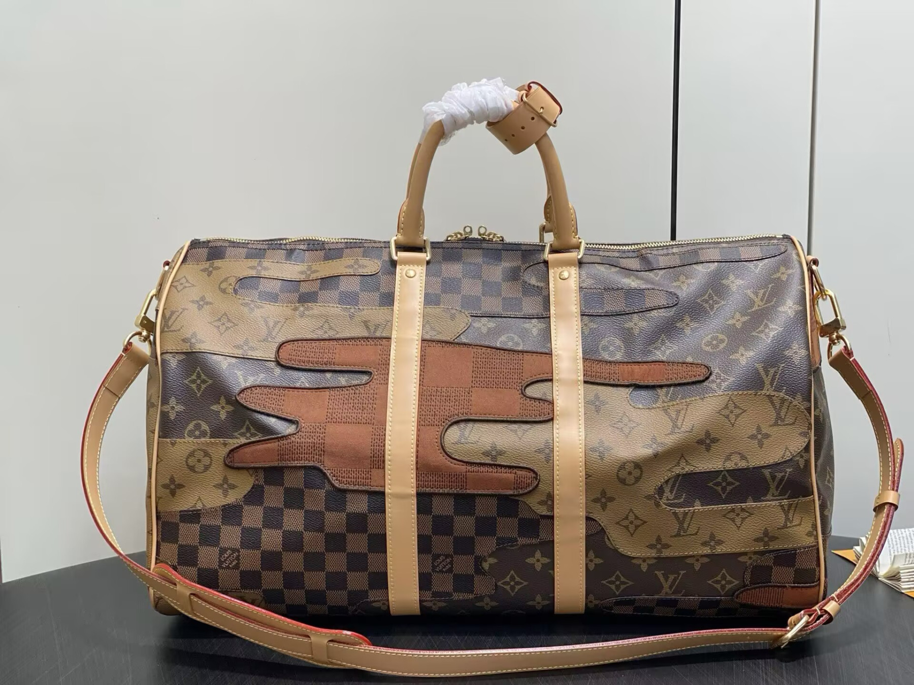 LV KEEPALL Bandoulière 50 Travel Bag M26119 29x23x50cm - Image 3