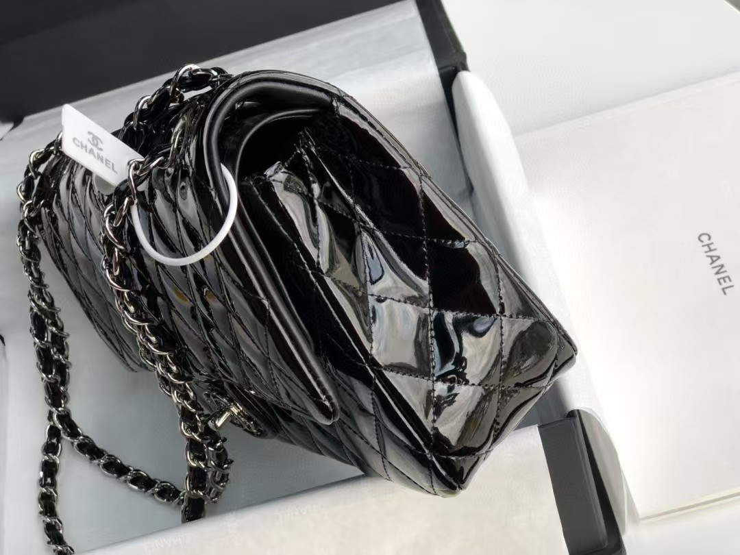 Chanel Classic Flap Bag CF 25.5x15x6cm - Image 6