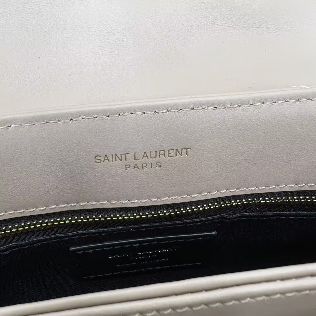 YSL TOY LOULOU IN QUILTED LEATHER 7.9 X 5.5 X 3 INCHES - Image 10