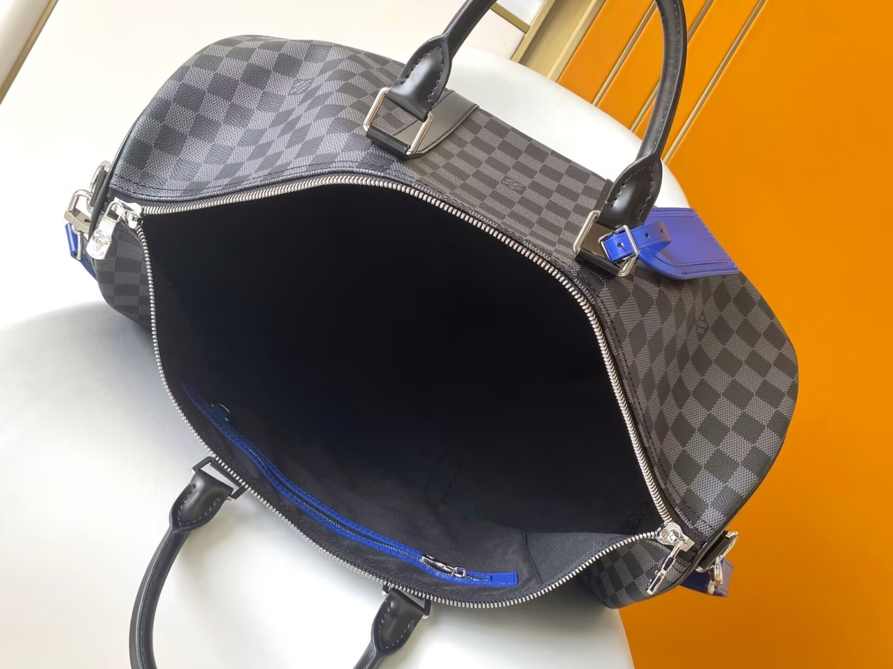 LV Keepall Bandoulière 50 N00096 50x29x23cm - Image 6