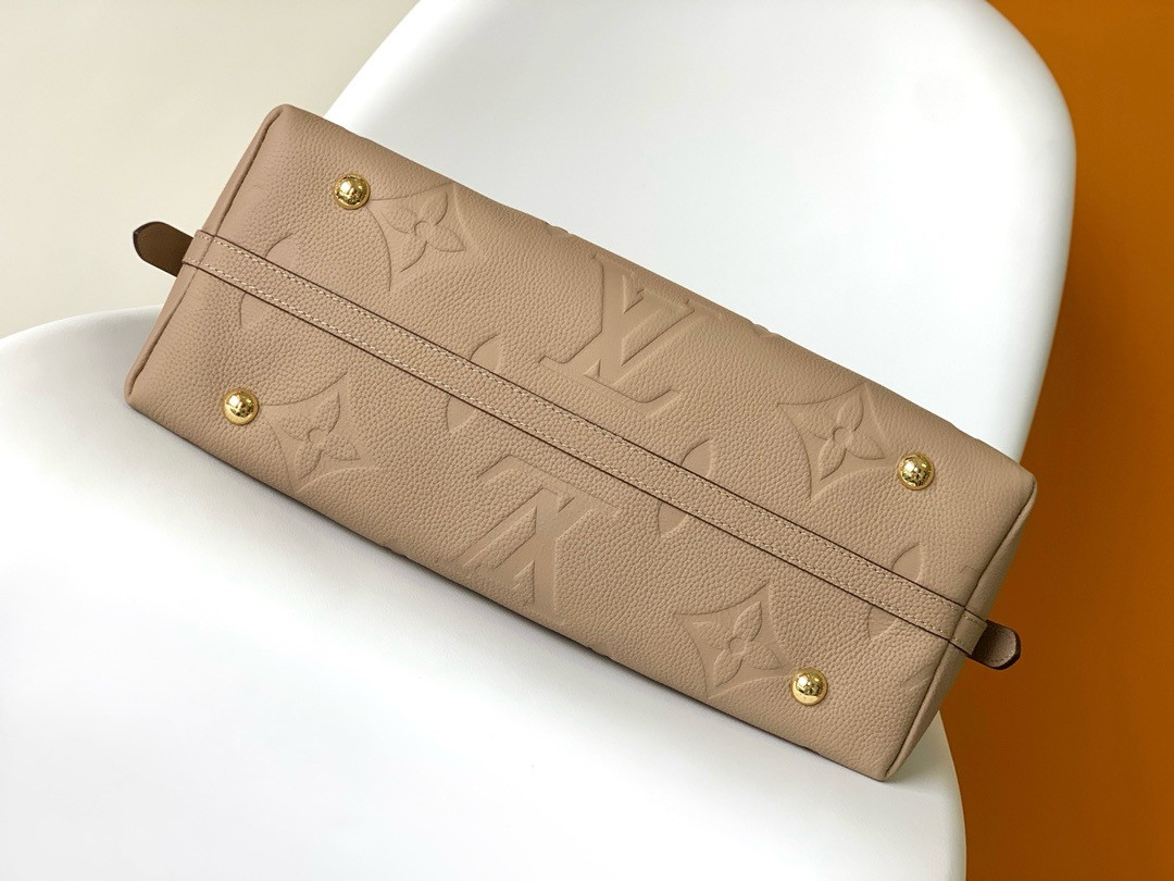 LV CarryAll MM M46292 (39*30*15cm) - Image 9