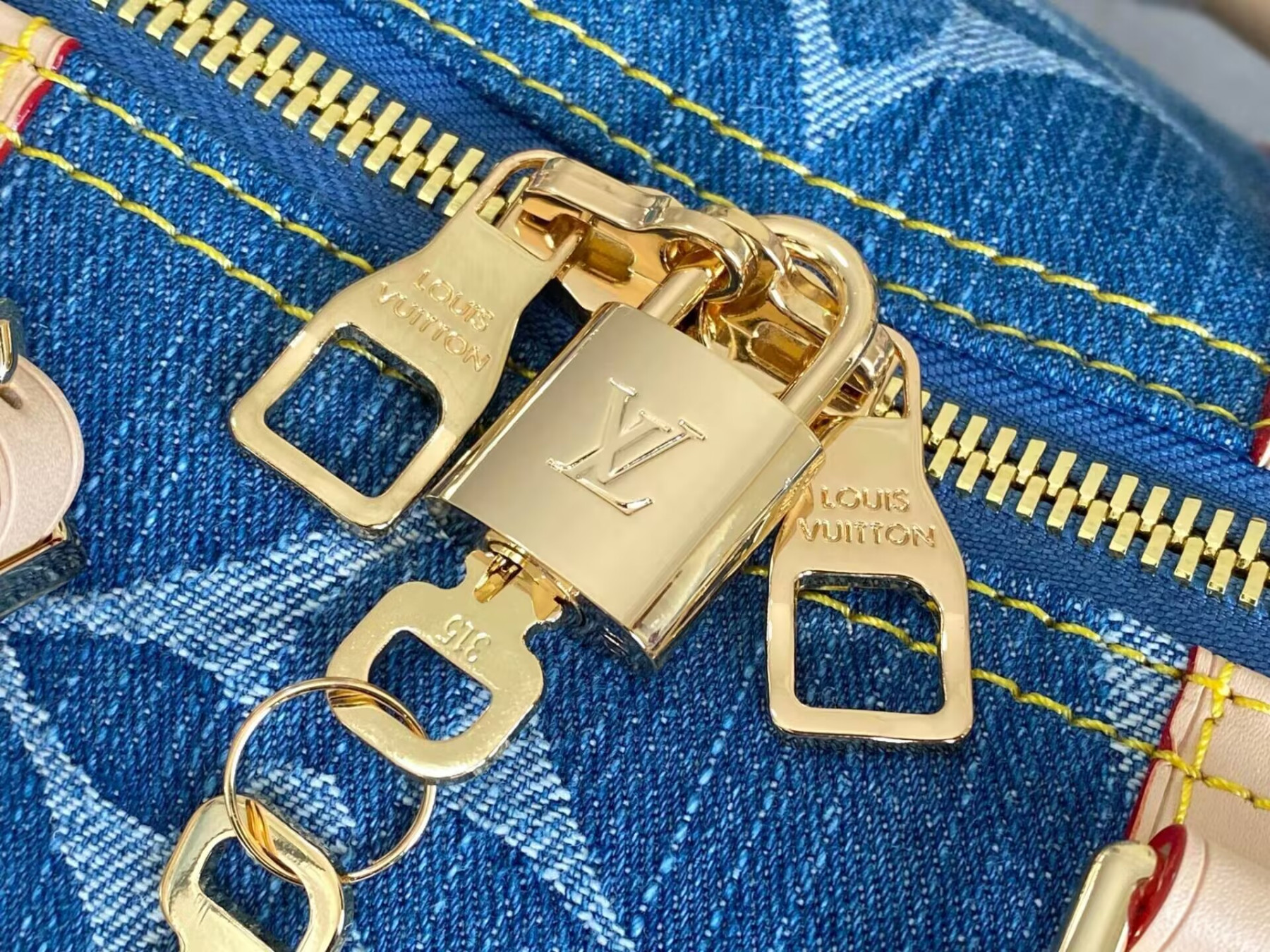 Louis Vuitton Keepall Bandoulière 45 M24315 Without Box - Image 9