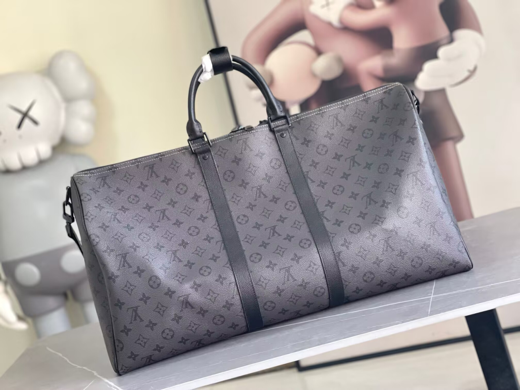 LV Keepall Bandoulière 55 M28405 55x27x20cm - Image 3