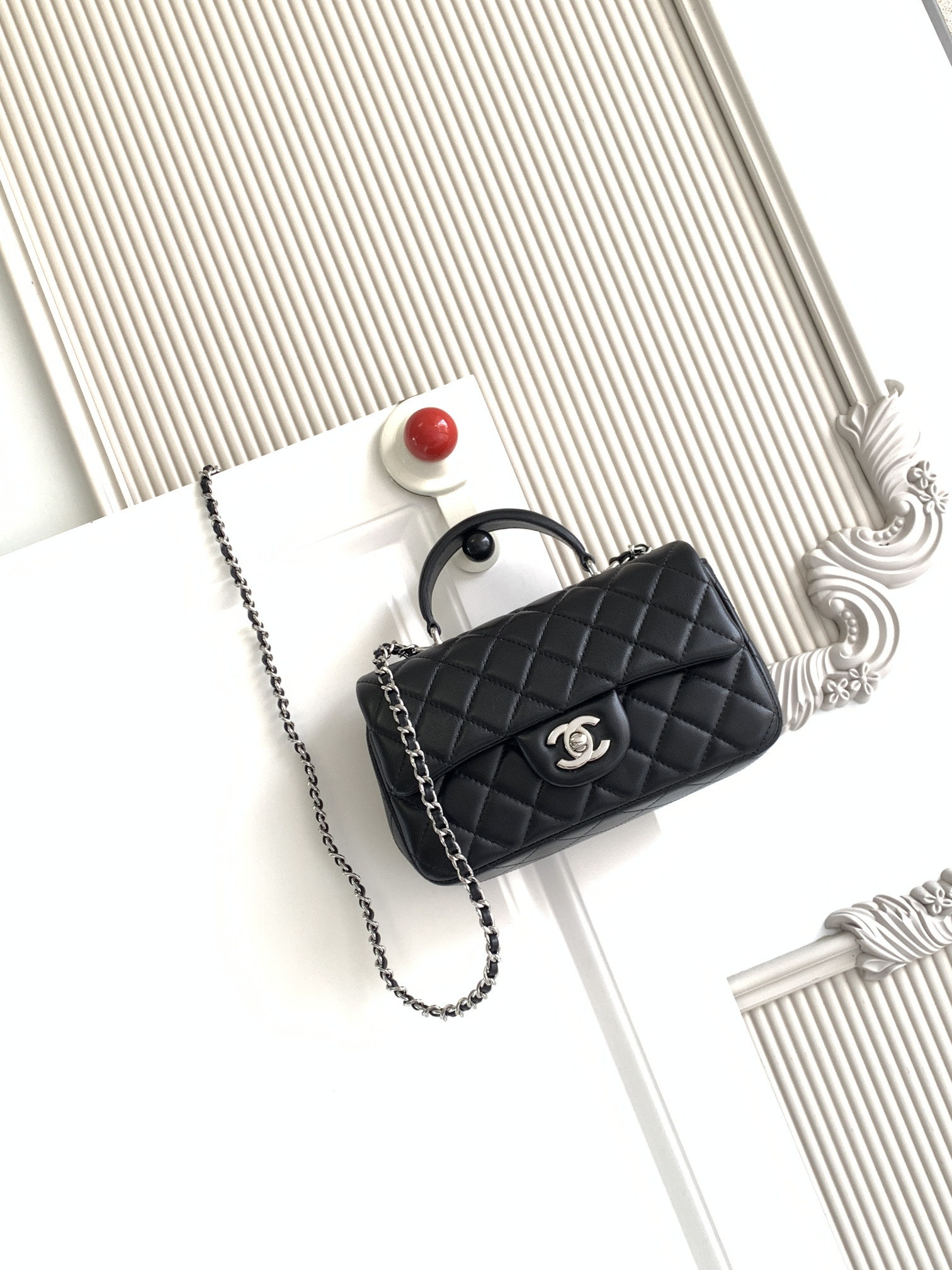 CHANEL Mini CF handle 20x12x6cm - Image 4