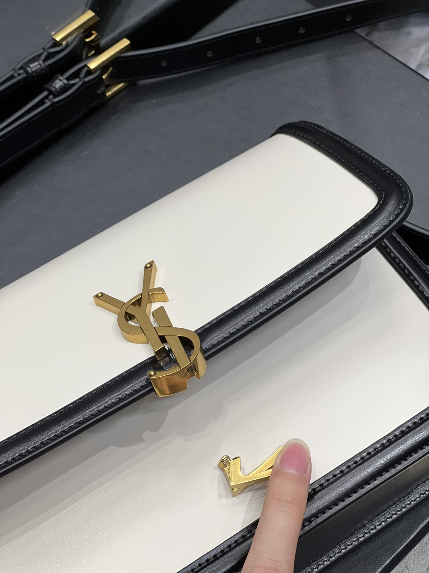 YSL SOLFERINO SMALL SATCHEL IN BOX SAINT LAURENT 19 X 13 X 5 CM - Image 6