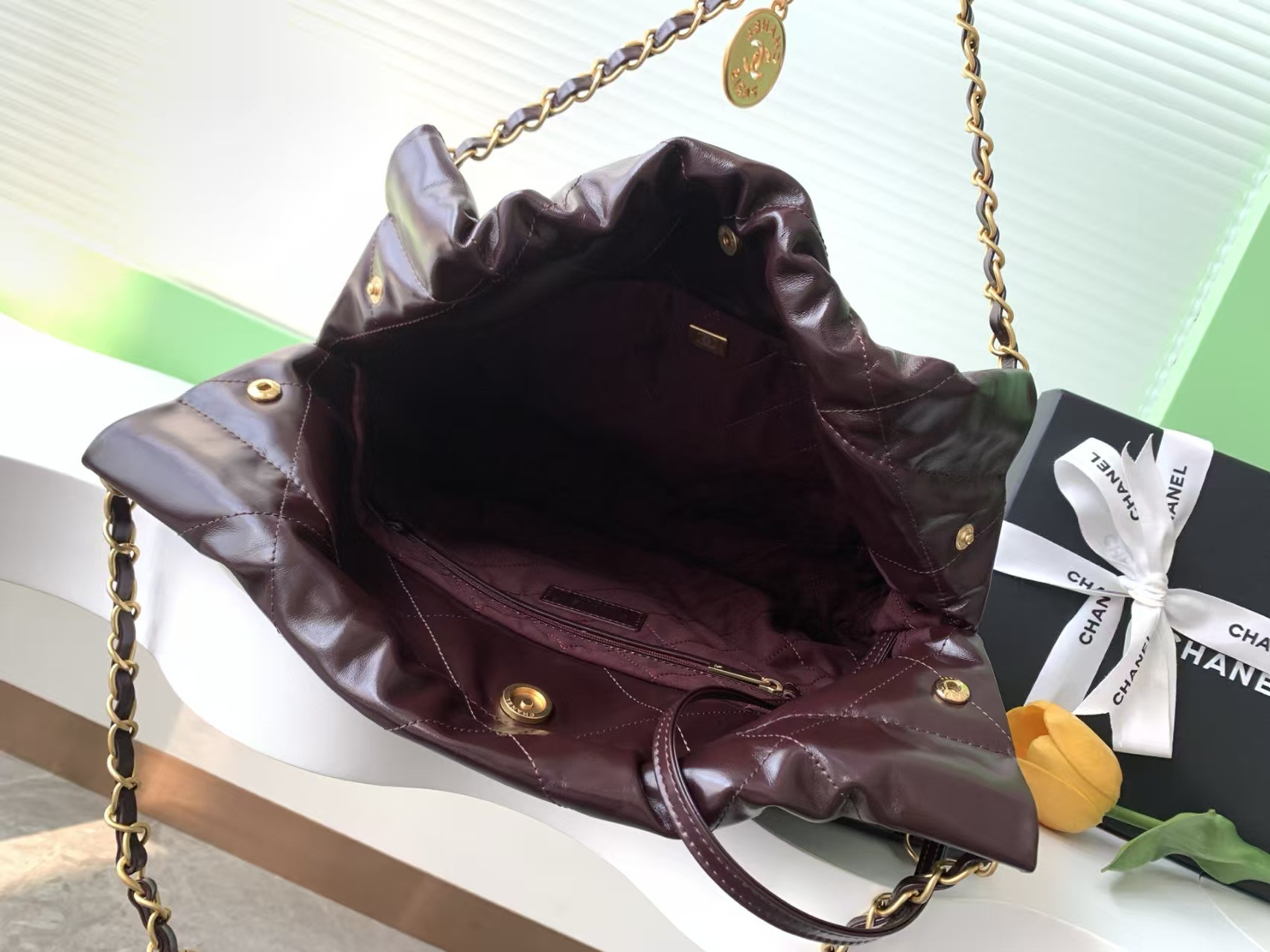 CHANEL 22 SMALL HANDBAG 35x37x7cm - Image 6