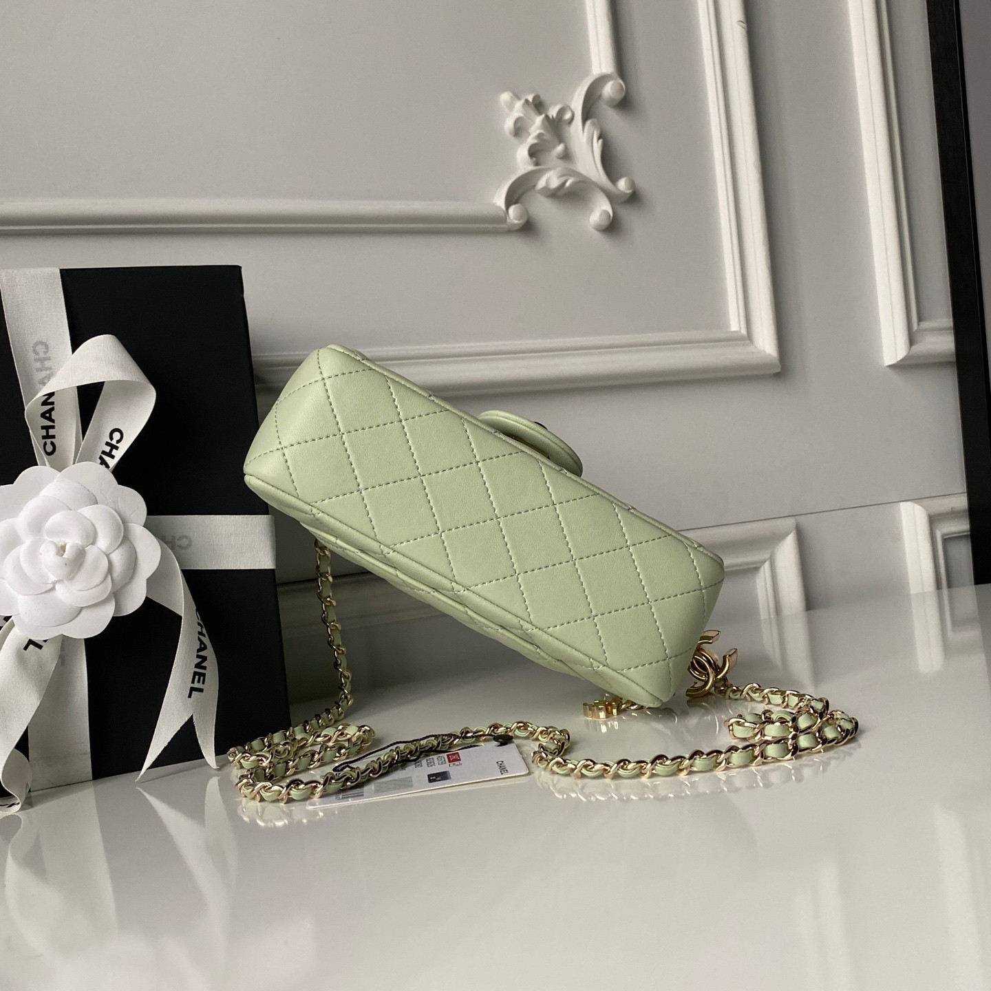 Chanel Classic Flap Handbag CF AS5759 20x13x7cm - Image 5