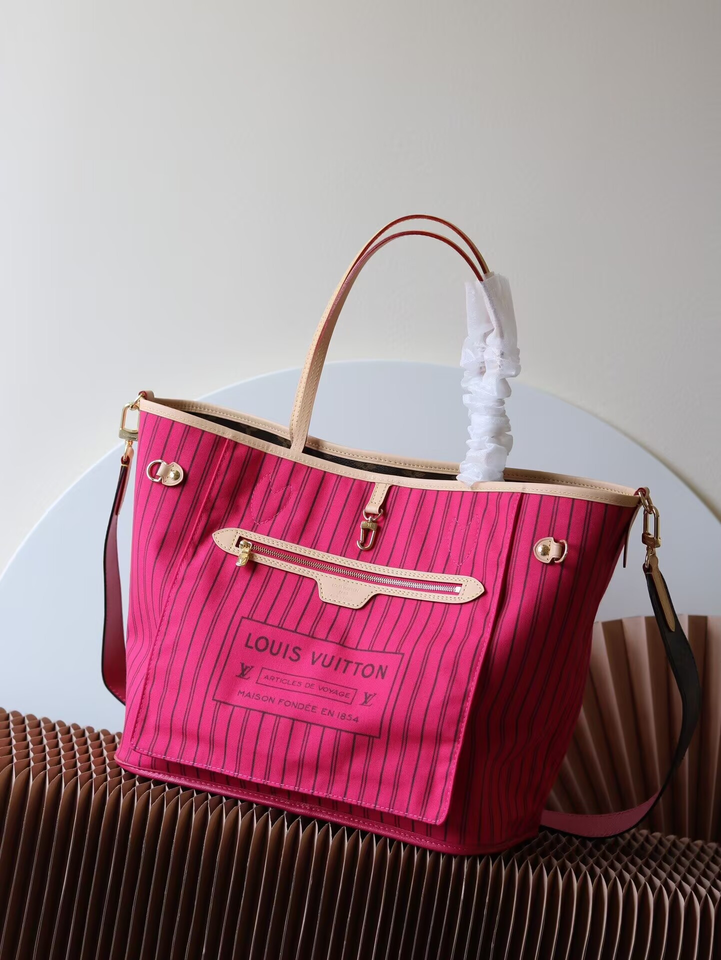 LV Neverfull MM Bandoulière Inside Out M12257 31 x 28 x 14cm Without Box - Image 2