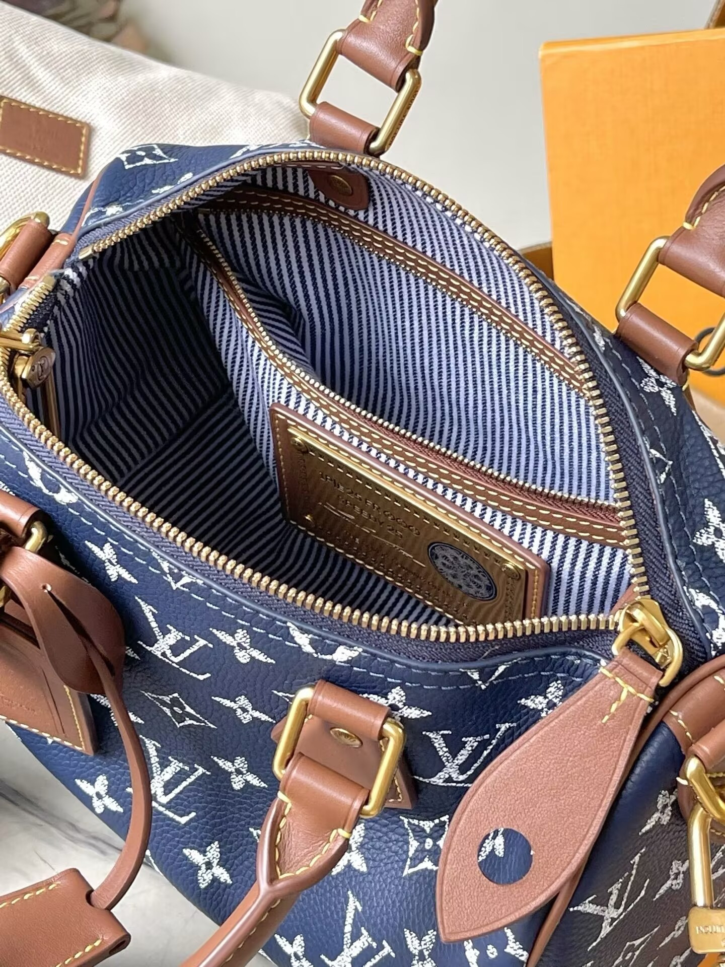 LV Speedy P9 Bandoulière 25 M15278 25x15x15cm - Image 6