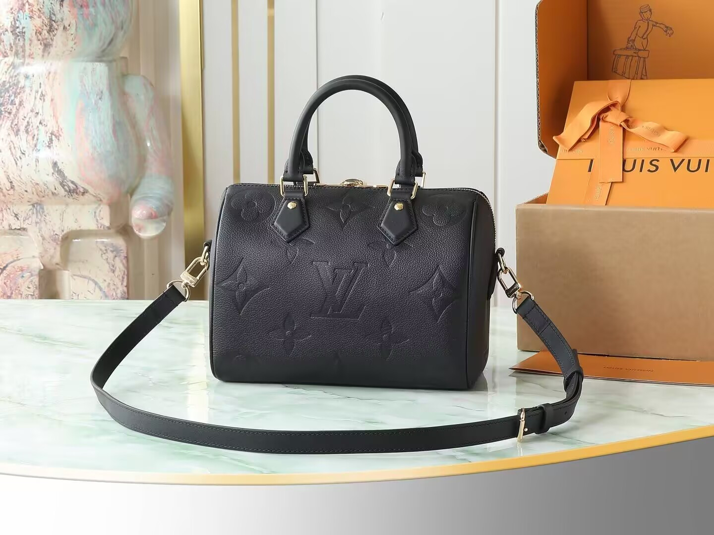 LV Speedy Bandoulière 25 M58951 25x19x15cm - Image 3