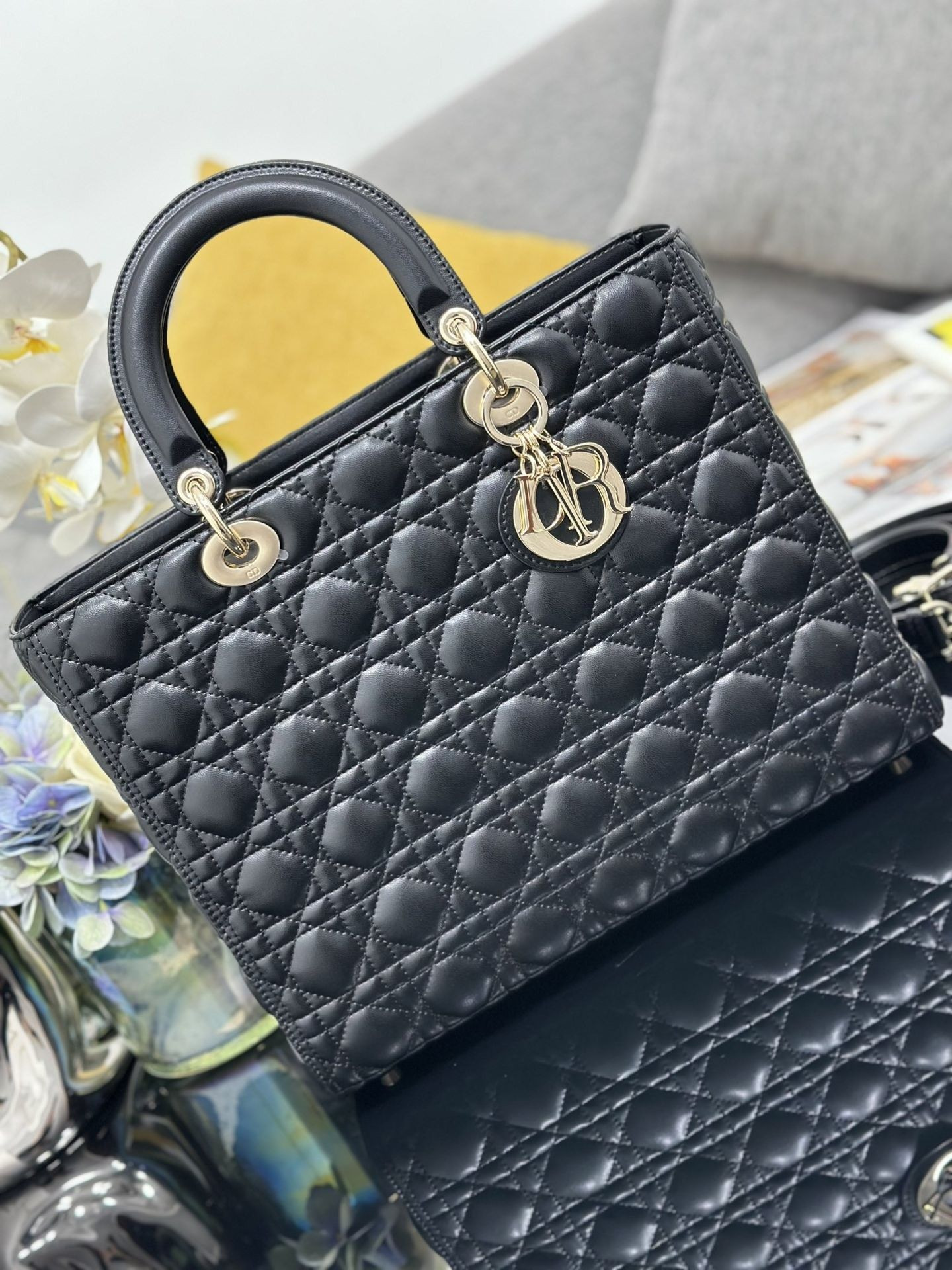 Dior Lady Bag 32 x 25 x 11cm - Image 4