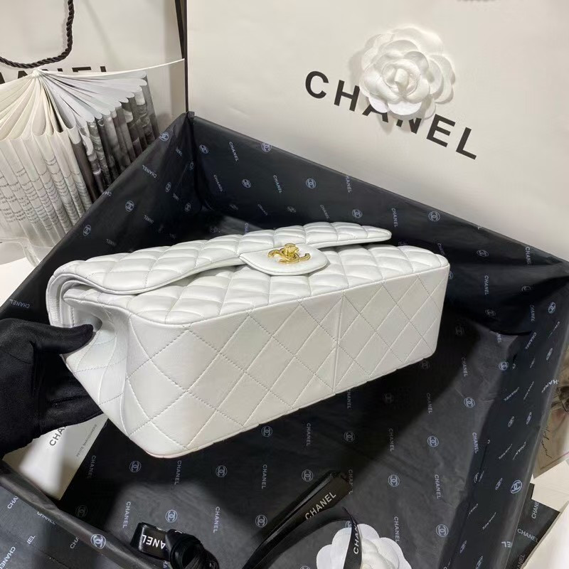 Chanel Classic Flap Jumbo 30cm CF White Gold 7.6 × 11.7 × 3.9 in - Image 4