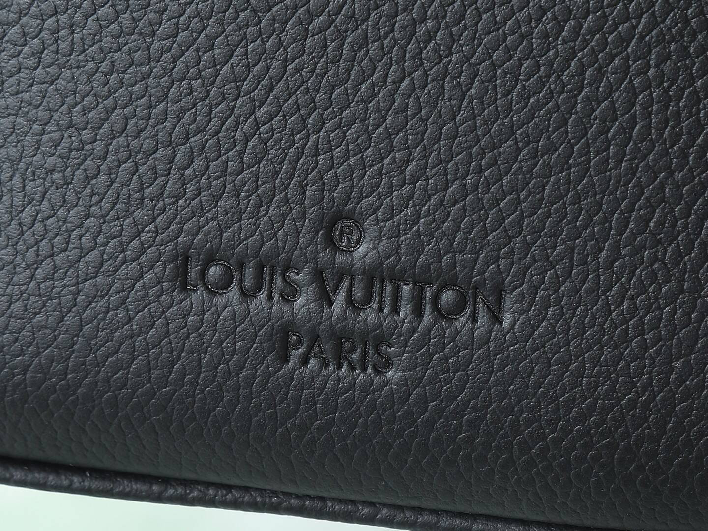 LV Speedy Bandoulière 25 M58951 25x19x15cm - Image 7