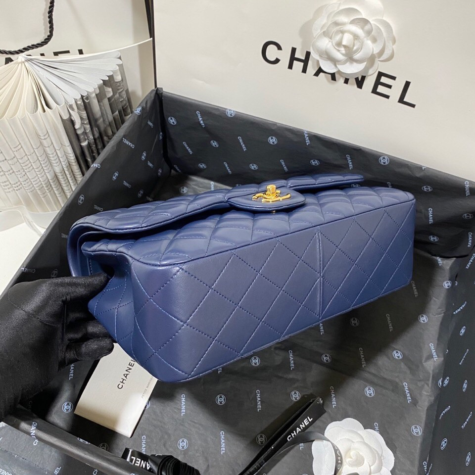 Chanel Classic Flap Jumbo 30cm CF 19.5×30×10cm - Image 7