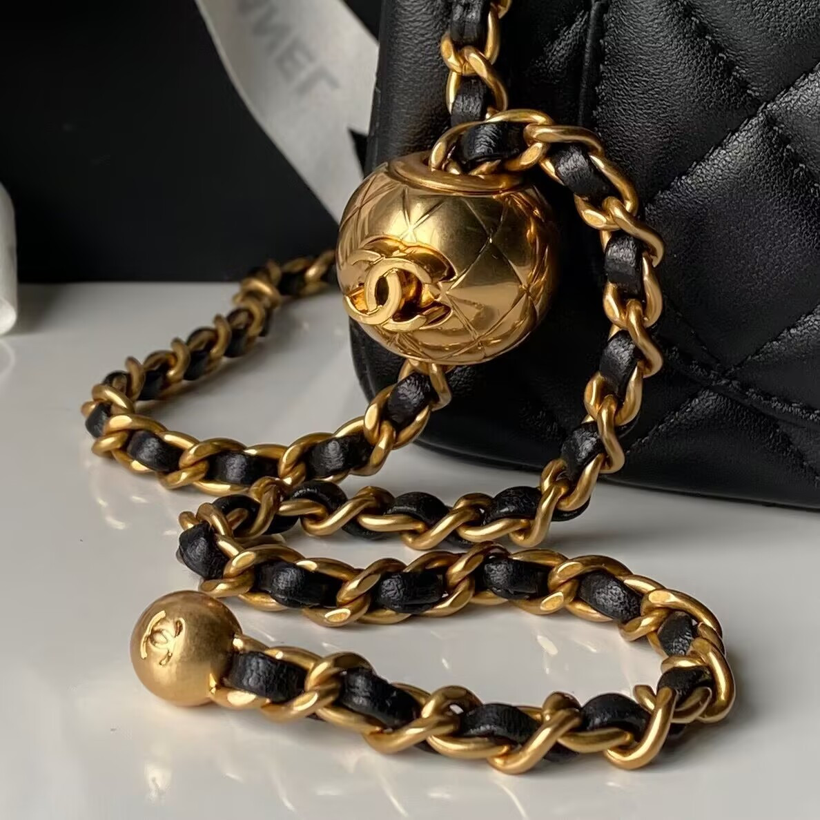 CHANEL MINI FLAP BAG 4.7 × 7.8 × 2.3 in - Image 9