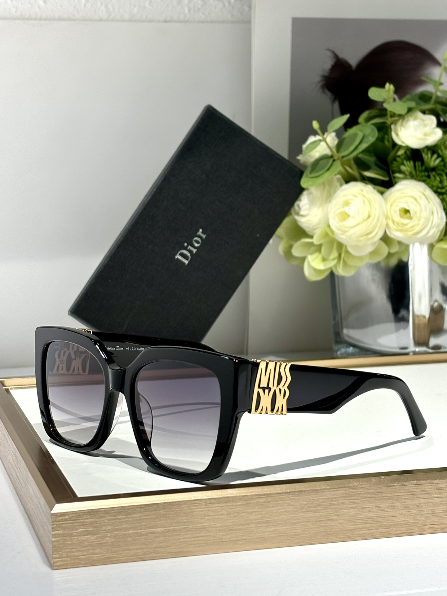 Dior Glasses #4 - Image 5