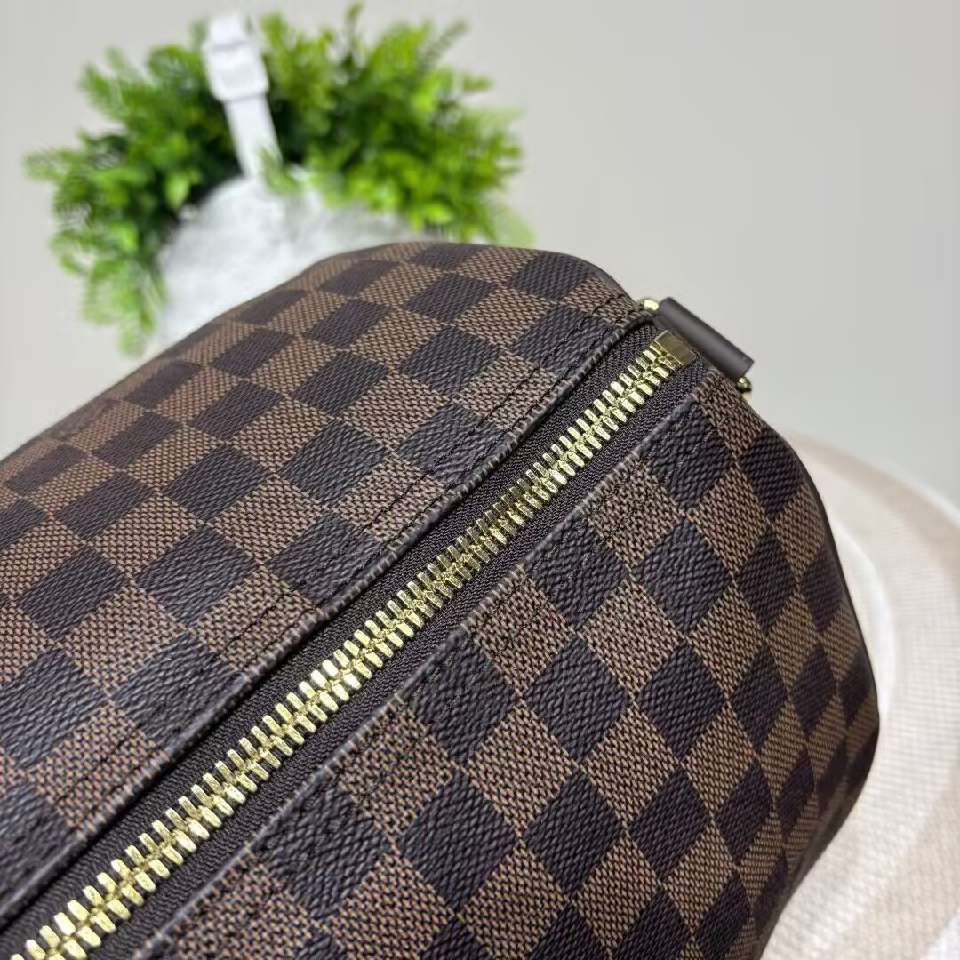 LV Keepall Bandoulière 50 50x29x22cm - Image 9