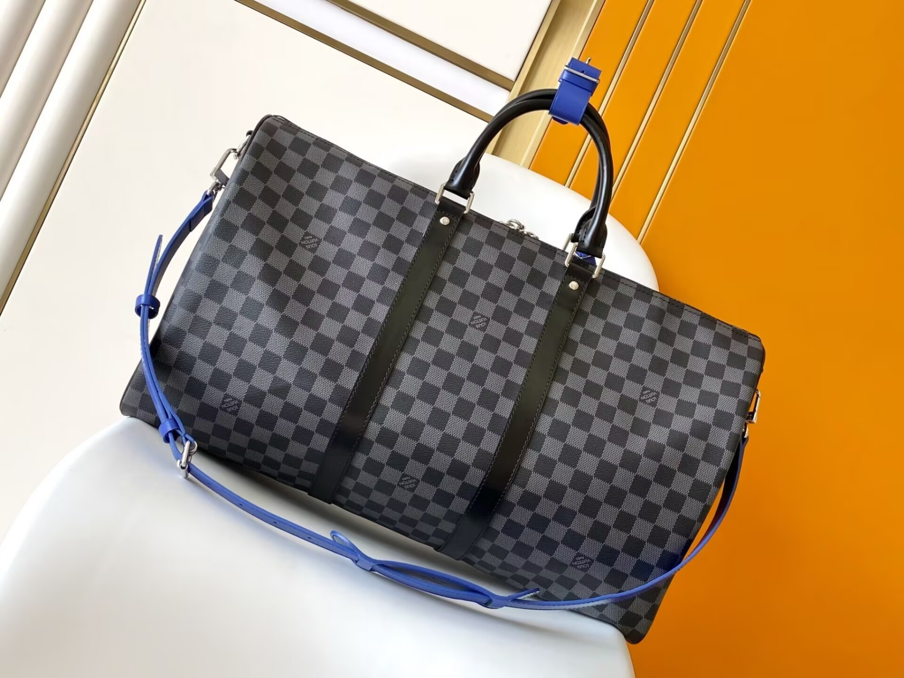 LV Keepall Bandoulière 50 N00096 50x29x23cm - Image 3