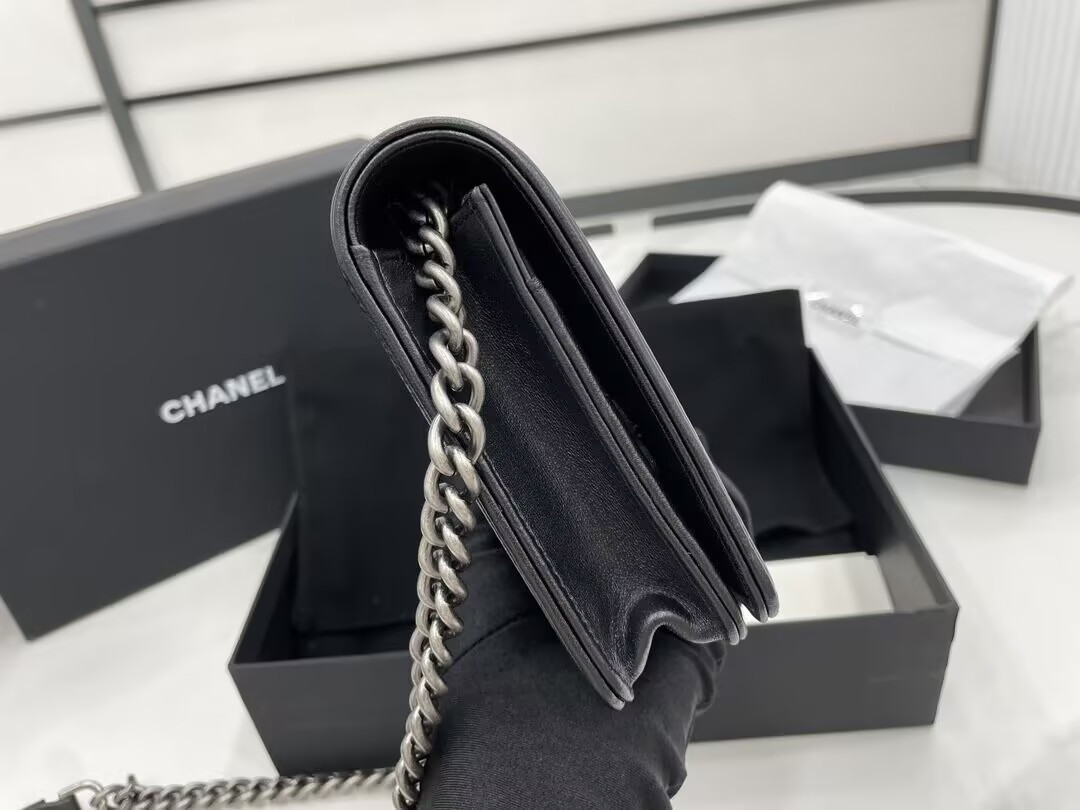 CHANEL 22SS Boy Woc 19x13x3.5CM - Image 10