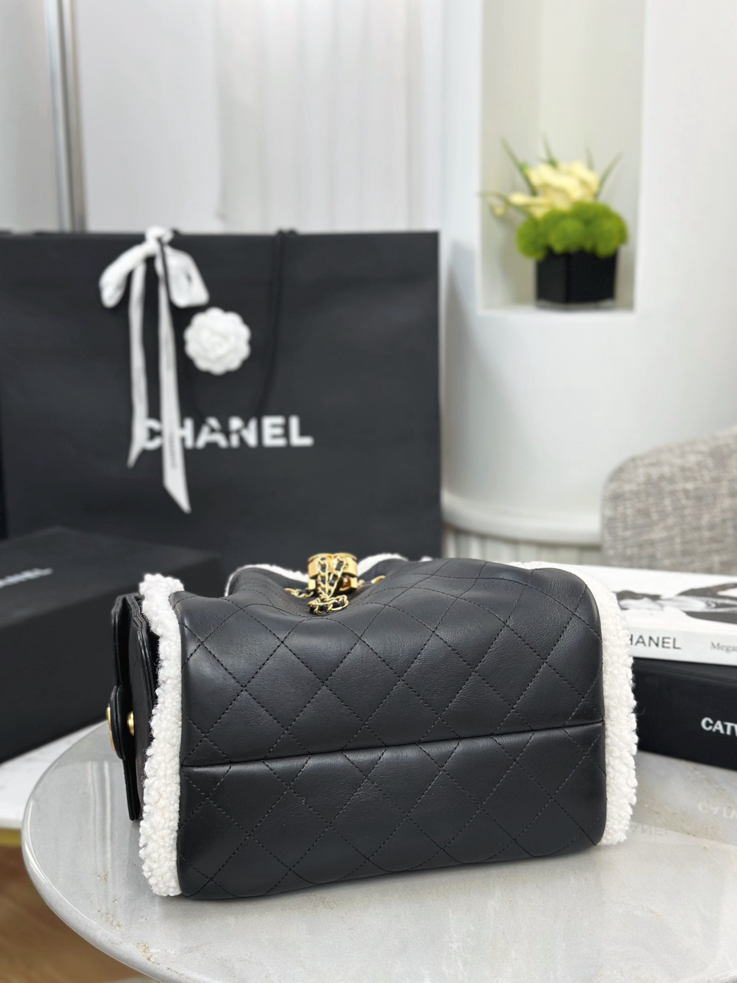 CHANEL MASTER 25 SMALL HANDBAG AS5293 (30*26*14cm) - Image 5