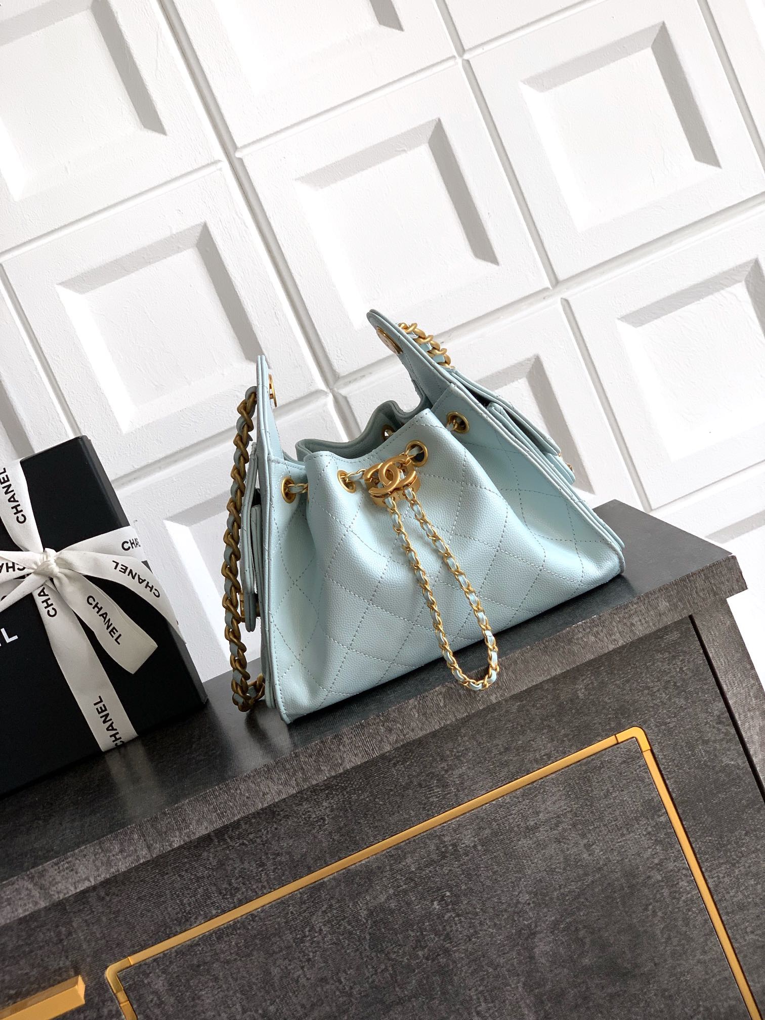 CHANEL 25 MINI HOBO BAG GRAINED CALFSKIN AS5631 B1 (22x20x12.5cm) - Image 2