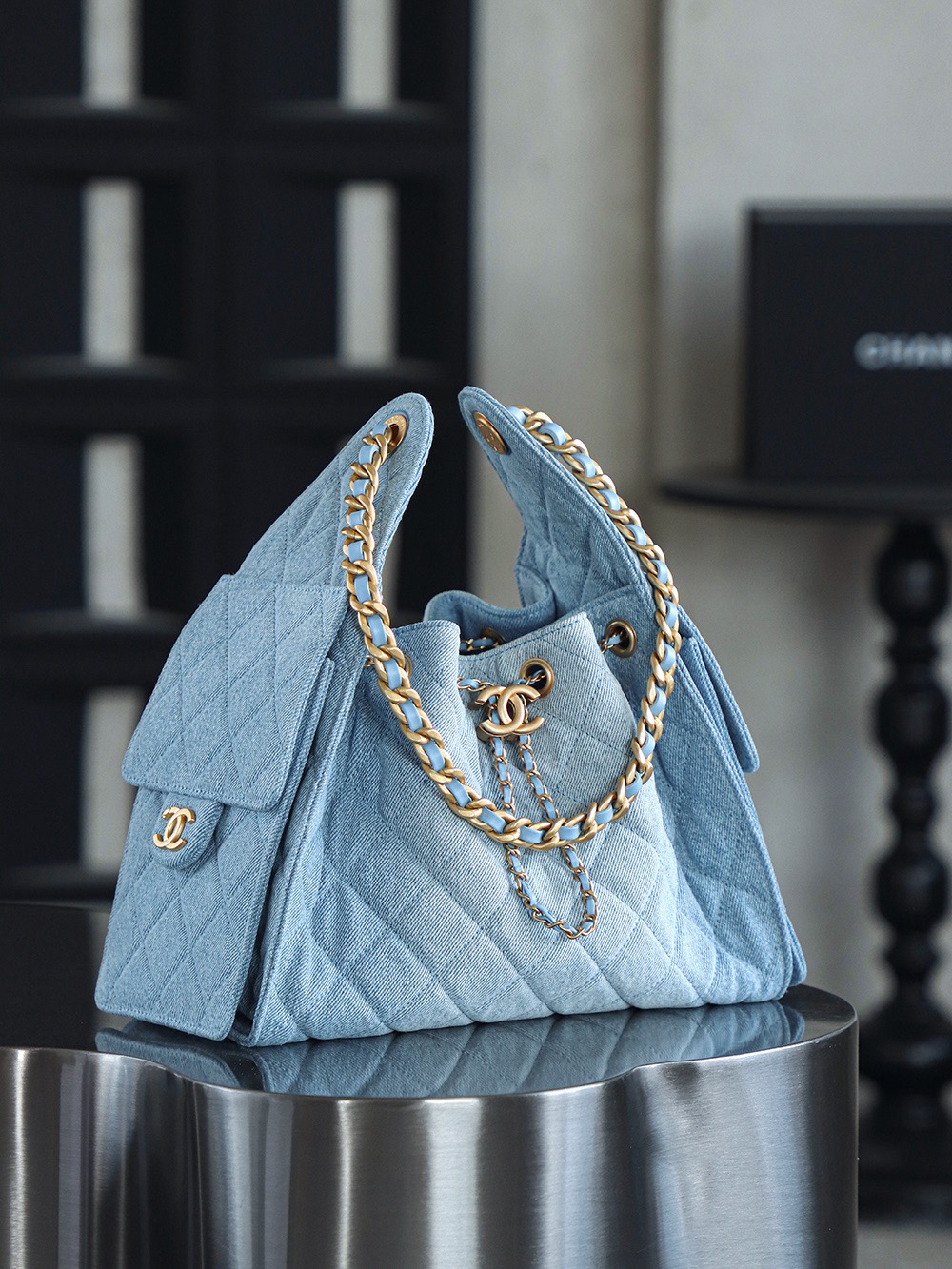 CHANEL MASTER 25 SMALL HANDBAG AS5293 (3026*14cm) - Image 4
