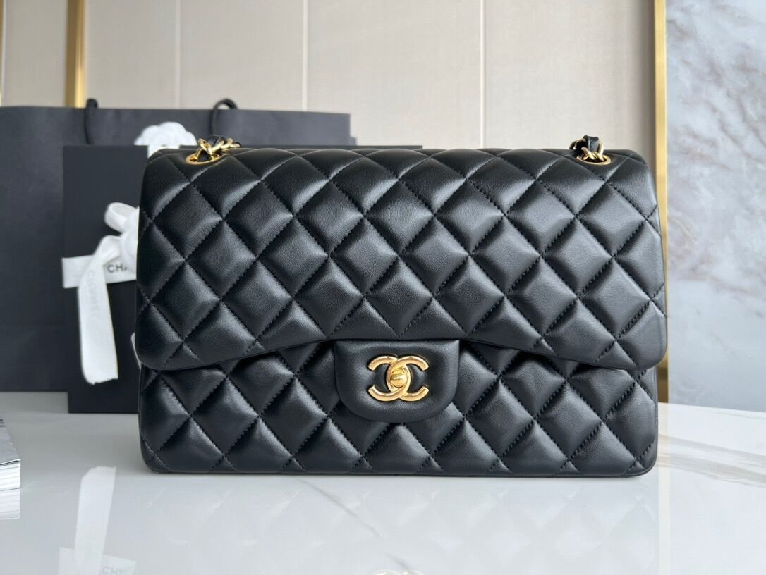 Chanel Classic Flap Jumbo 30cm CF shiny black