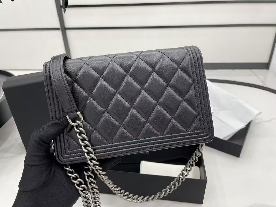 CHANEL 22SS Boy Woc 19x13x3.5CM - Image 6