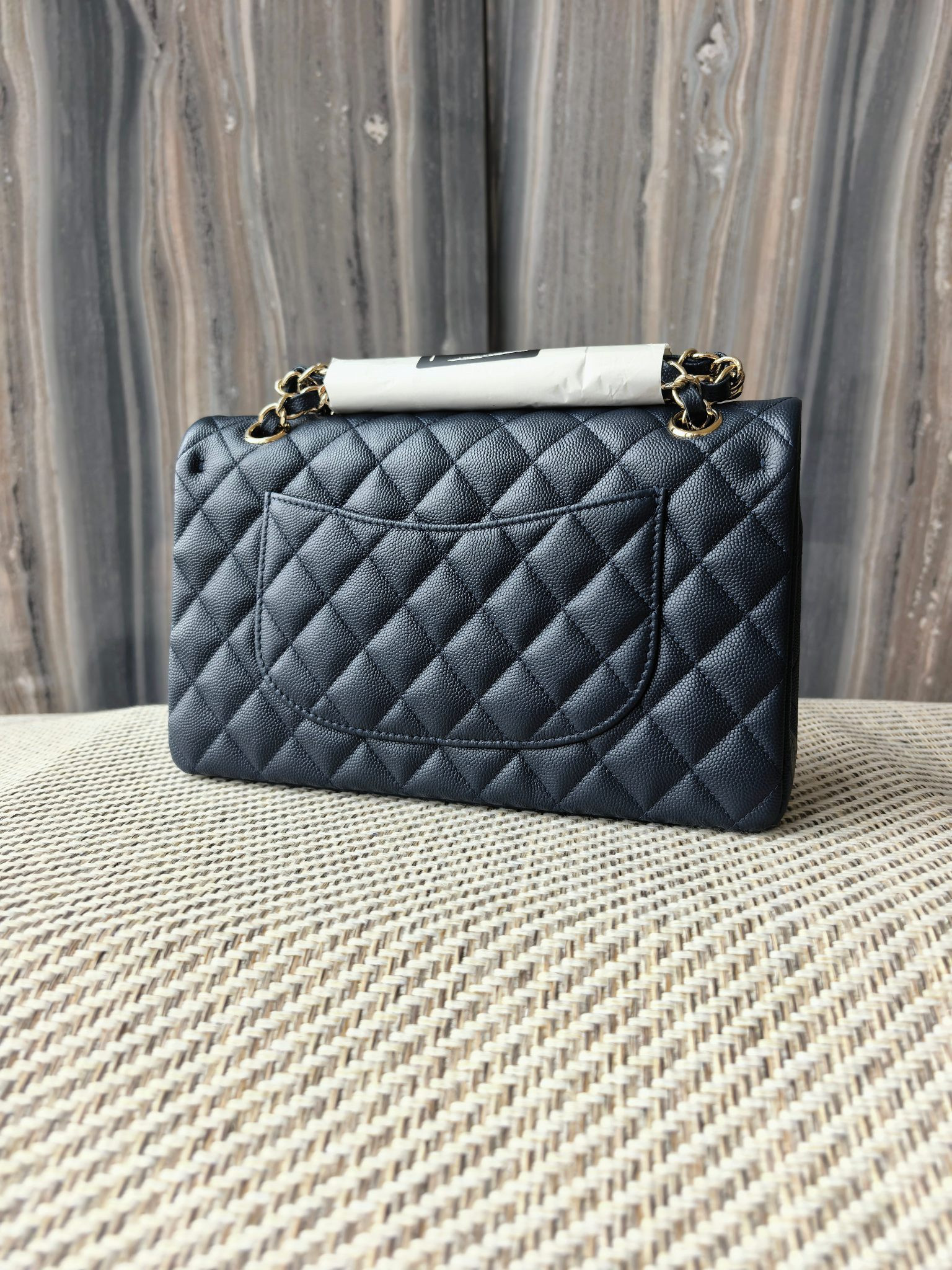 Chanel Classic Flap Bag 15x25.5x6cm - Image 4