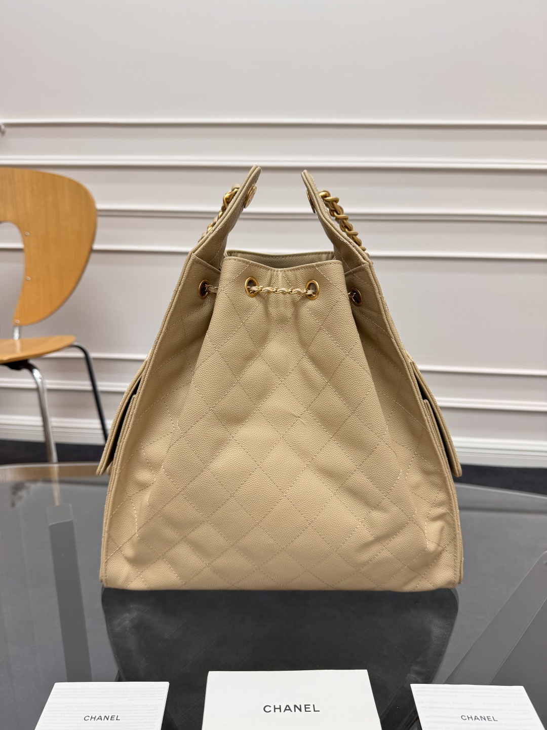 CHANEL MASTER 25 MEDIUM HANDBAG GRAINED CALFSKIN GOLD-TONE METAL DARK BEIGE AS5311 (40*30*15cm) - Image 3