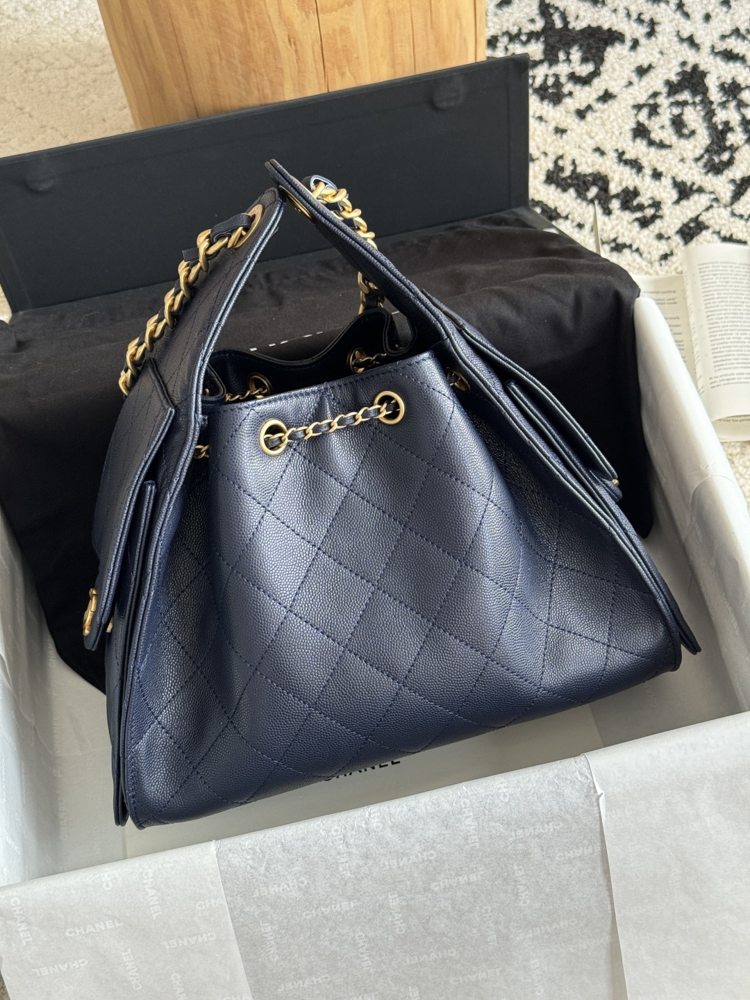 CHANEL MASTER 25 SMALL HANDBAG AS5293 B21170 (30*26*14cm) - Image 3