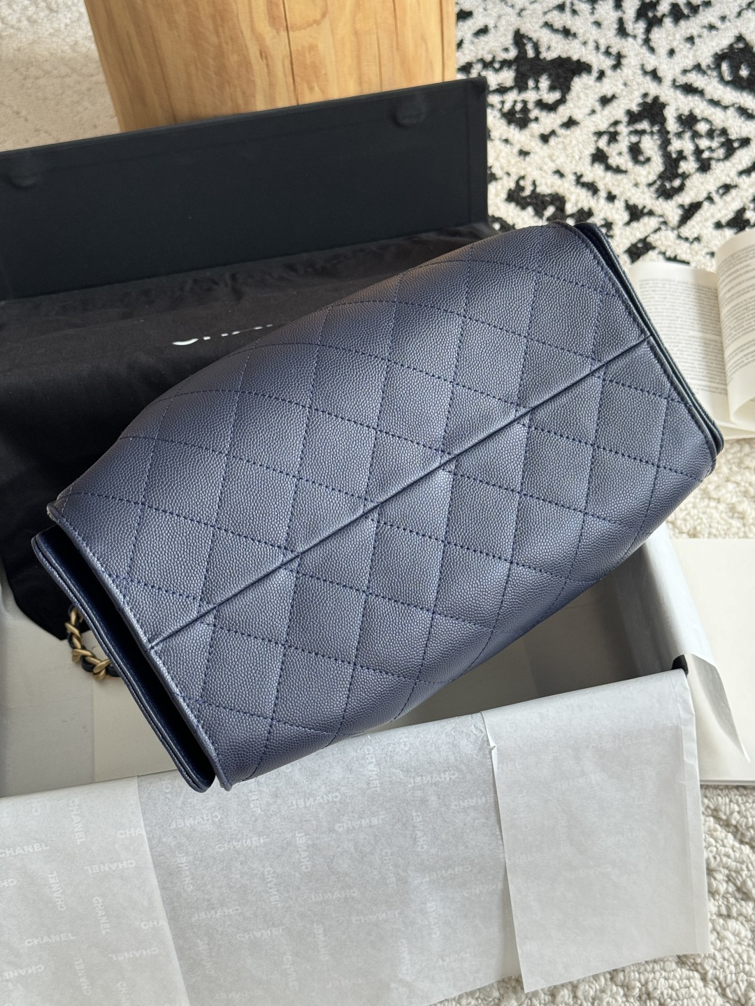 CHANEL MASTER 25 SMALL HANDBAG AS5293 B21170 (30*26*14cm) - Image 5