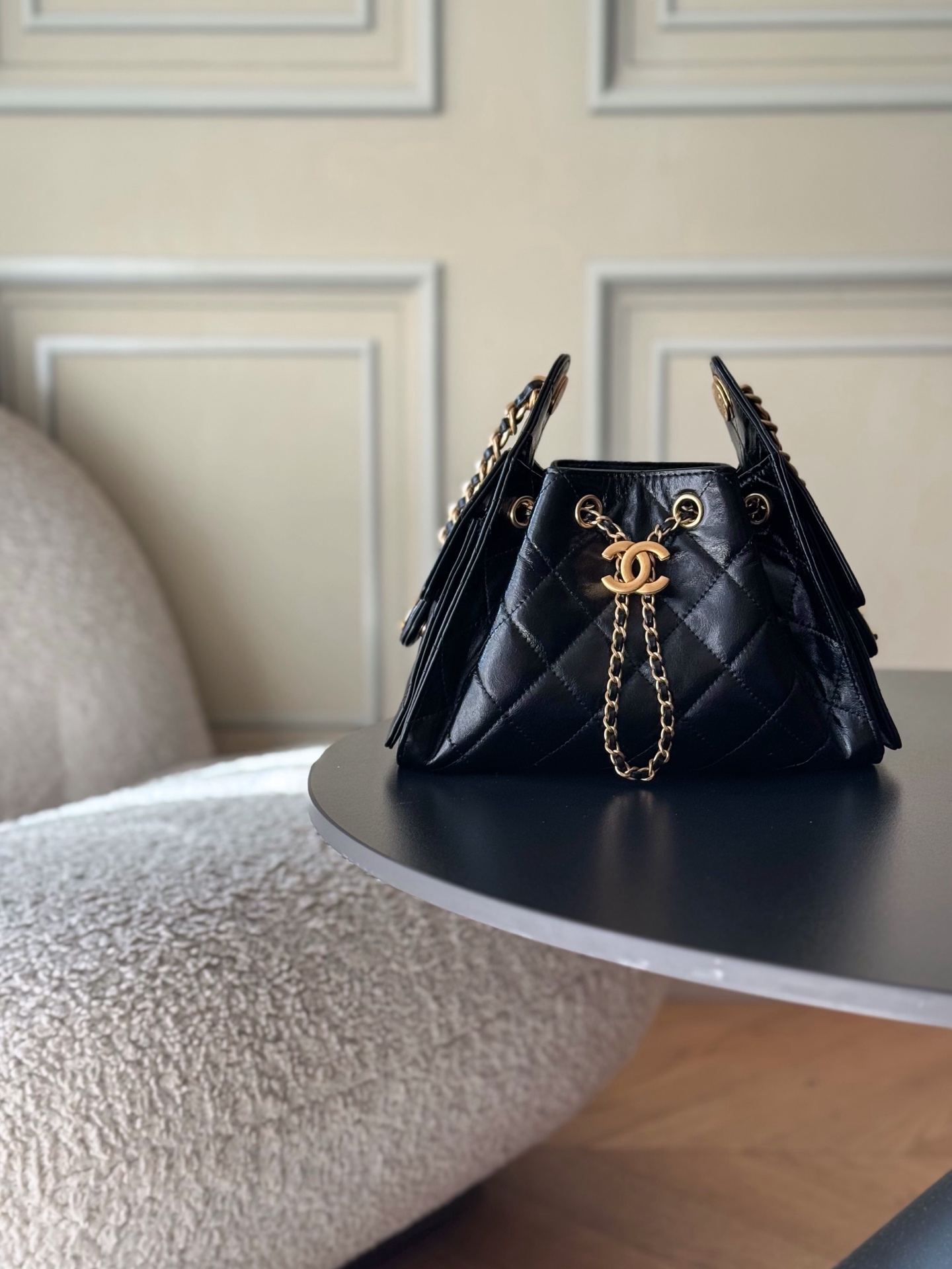 CHANEL 25 MINI HOBO BAG OIL WAX CALFSKIN AS5631 06 (22*20*12.5cm) - Image 2