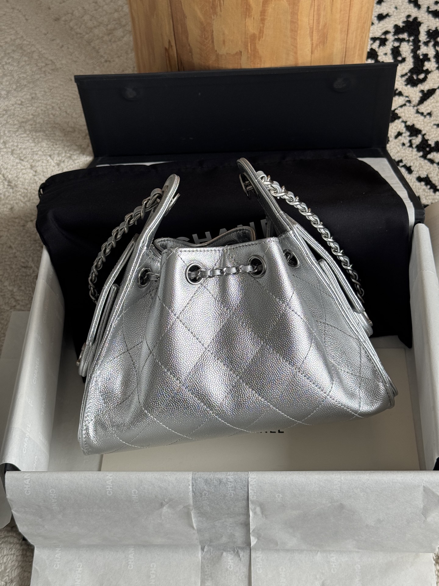 CHANEL 25 MINI HOBO BAG GRAINED CALFSKIN AS5631 04 (22*20*12.5cm) - Image 2