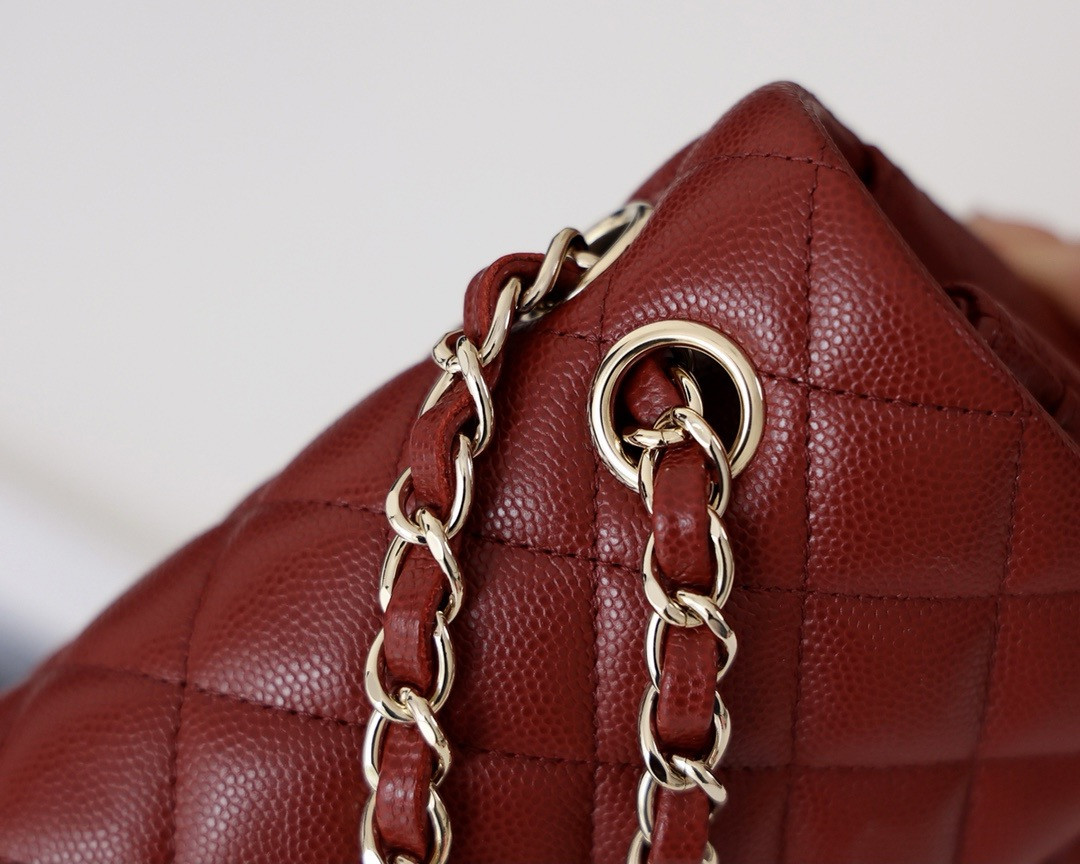 CHANEL Classic Handbag in Grained Litchi Pattern Calfskin Gold-Tone Metal 15.5 × 25.5 × 6.5 cm - Image 9