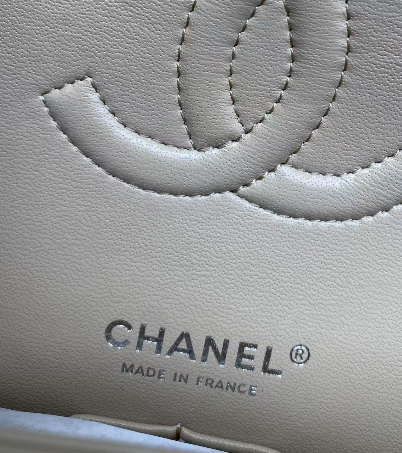 Chanel Classic Flap Jumbo 25cm CF Khaki Silver 15.5x25.5x6.5cm - Image 9