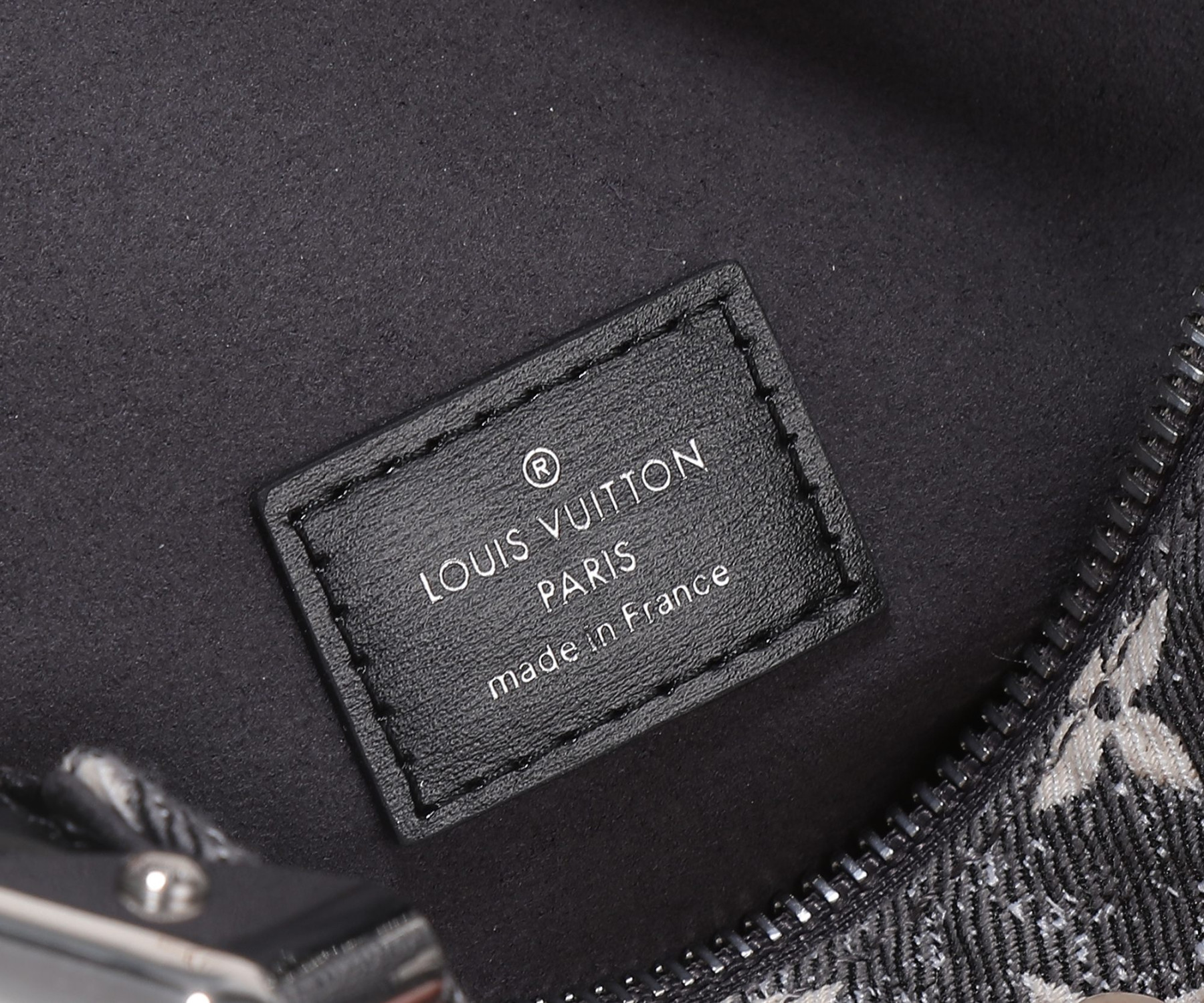 LV SIDE TRUNK MM M21460(21*14*6cm) - Image 10