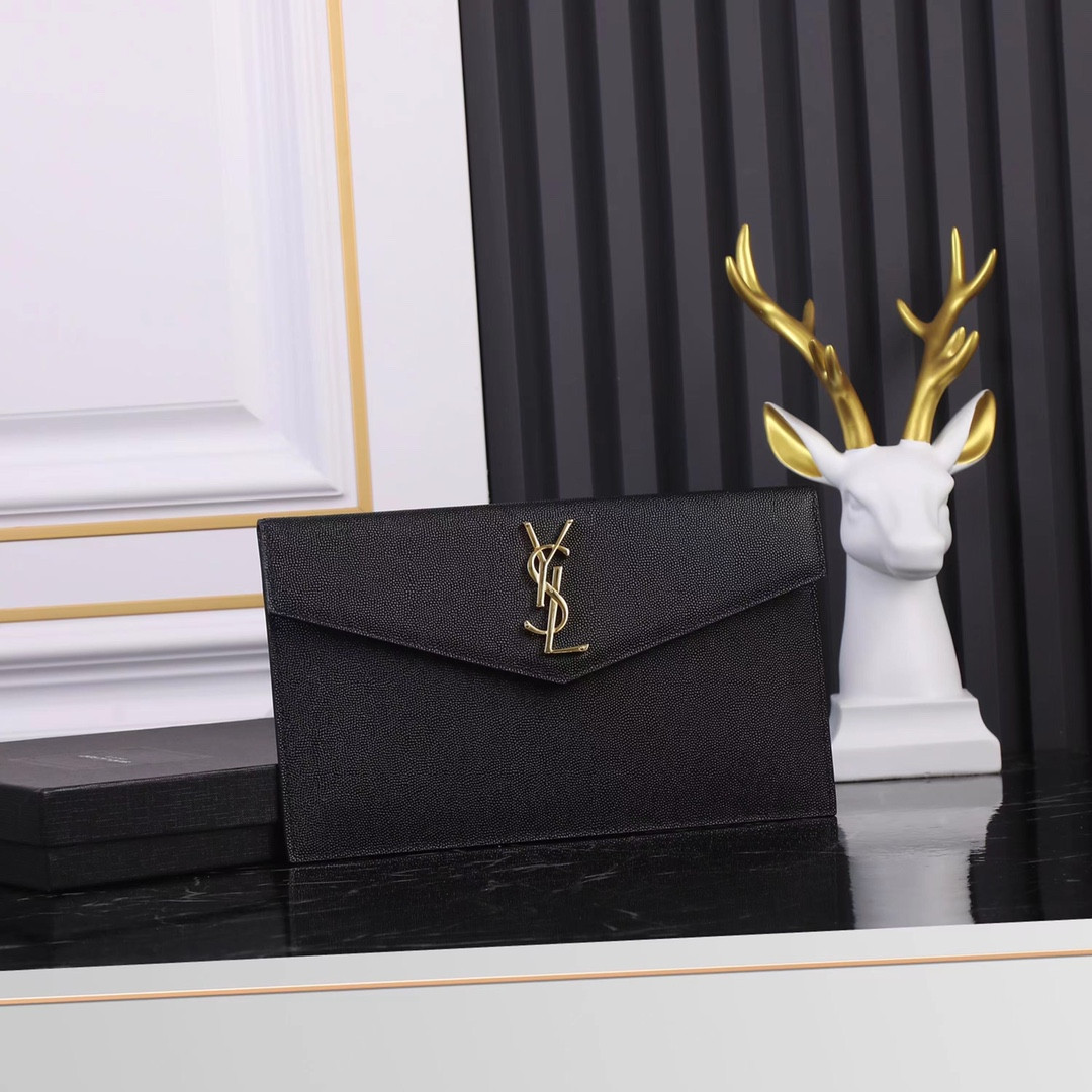 UPTOWN POUCH IN GRAIN DE POUDRE EMBOSSED LEATHER BLACK 10.6 X 6.2 X 0.7 INCHES - Image 2