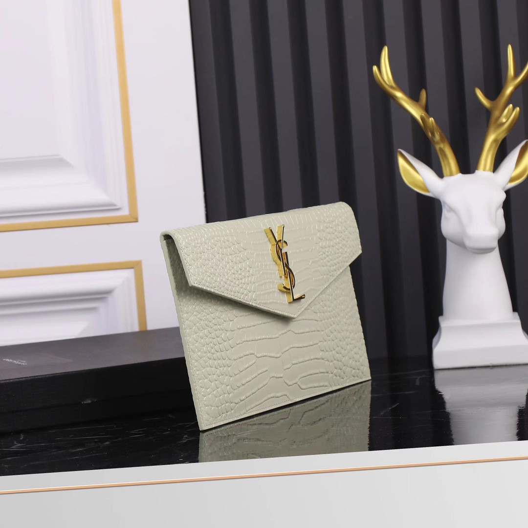 UPTOWN POUCH IN CROCODILE-EMBOSSED SHINY LEATHER BLANC VINTAGE 10.6 X 6.2 X 0.7 INCHES - Image 3