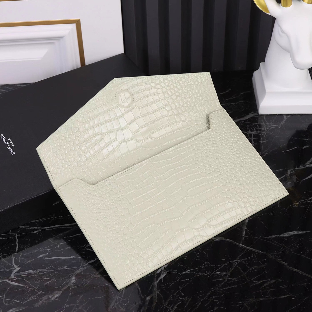 UPTOWN POUCH IN CROCODILE-EMBOSSED SHINY LEATHER BLANC VINTAGE 10.6 X 6.2 X 0.7 INCHES - Image 6