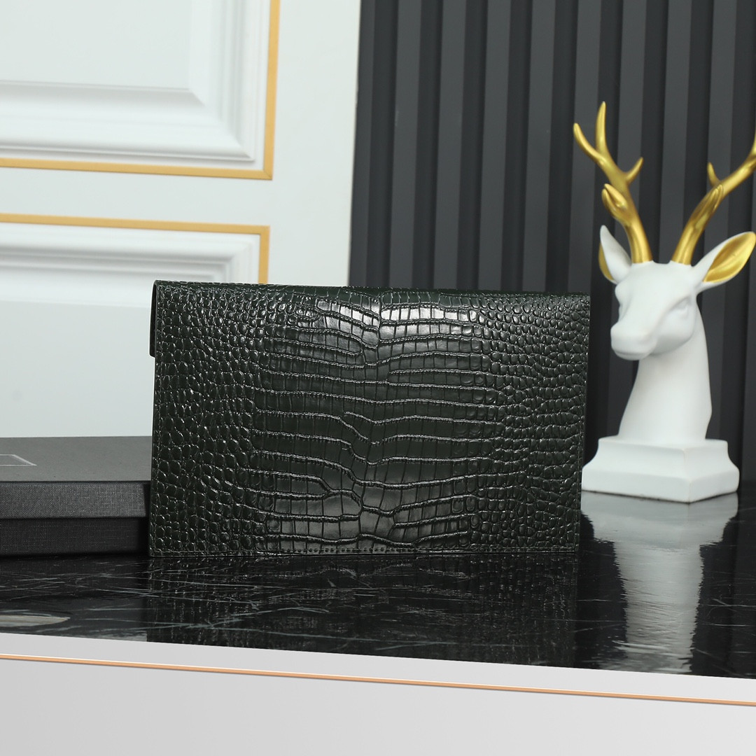 YSL UPTOWN POUCH IN CROCODILE-EMBOSSED SHINY LEATHER green 10.6 X 6.2 X 0.7 INCHES - Image 4