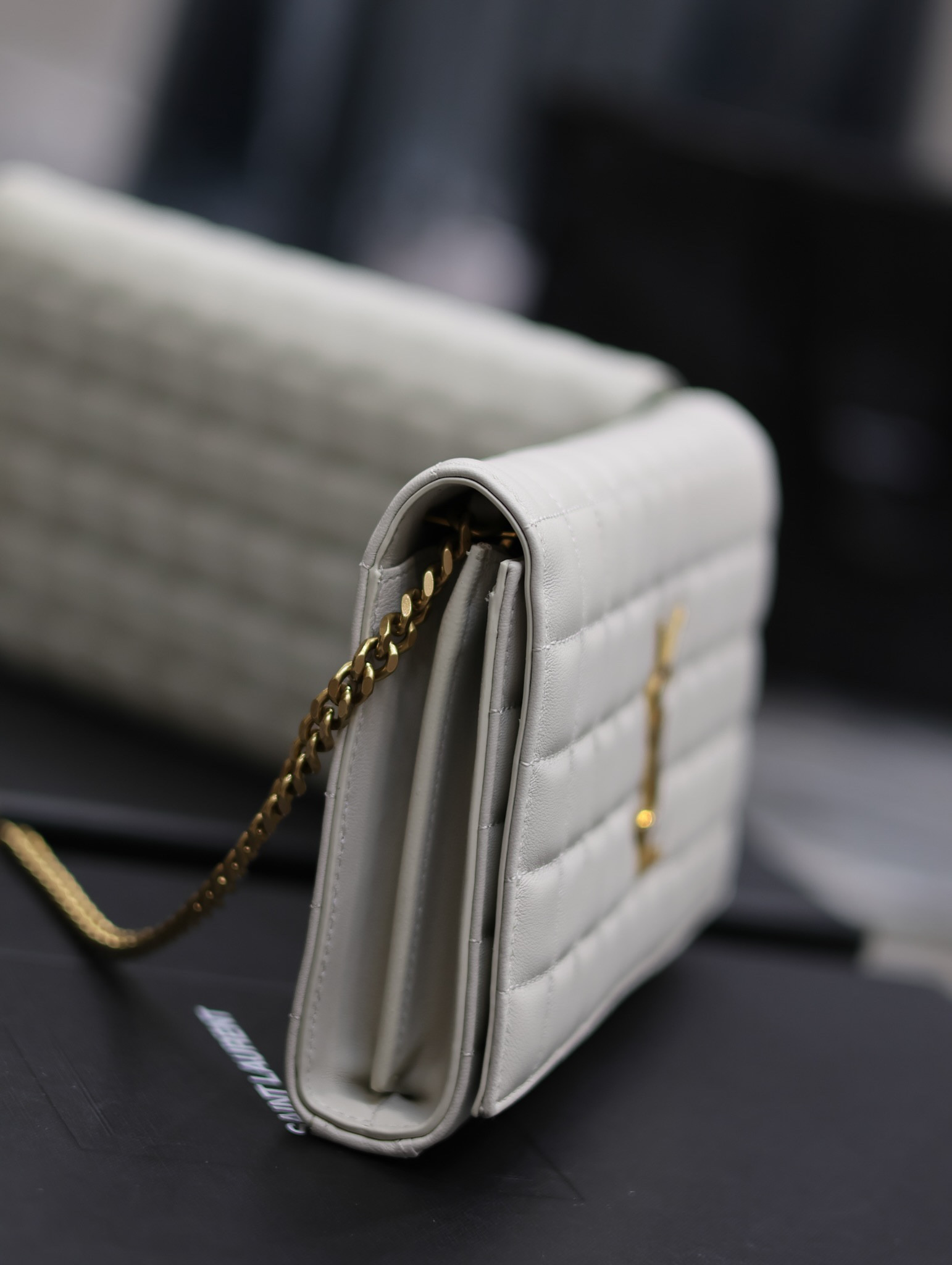 YSL CASSANDRE CHAIN WALLET WHITE - Image 5