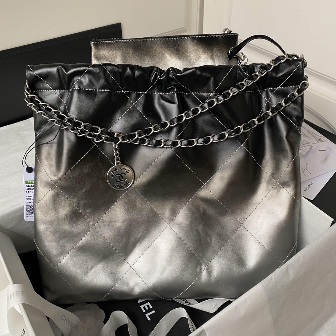 CHANEL 22 HANDBAG Shiny Calfskin SILVER 15.21*16.38*3.12 in - Image 3