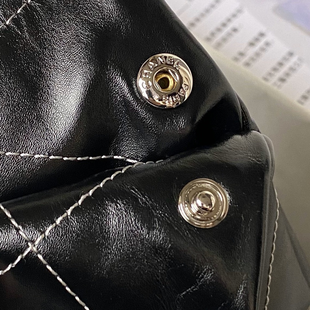 CHANEL 22 HANDBAG Shiny Calfskin SILVER 15.21*16.38*3.12 in - Image 7