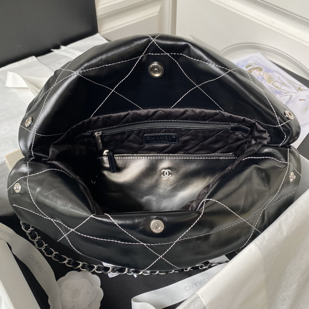 CHANEL 22 SMALL HANDBAG Shiny Calfskin SILVER 13.7*14.4*2.7 in - Image 6